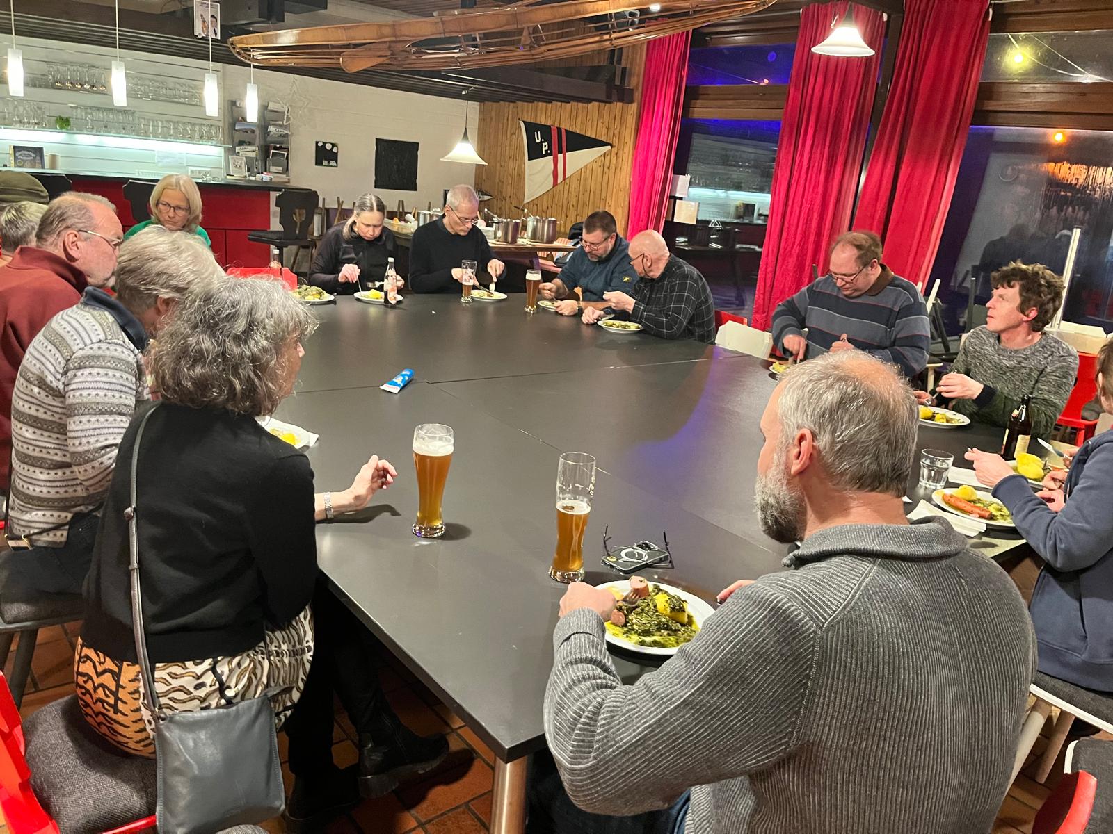 c4997773 899e 4c5c 8d30 17aa15b97898